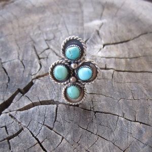 Vintage Navajo Easter Blue Turquoise Sterling Ring